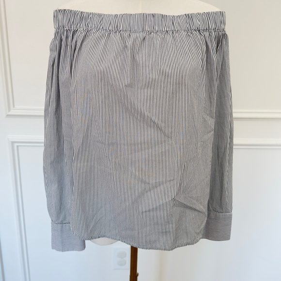 Lumiere Striped Off-the-Shoulder Women's Blouse Size Small - Picture 1 of 6